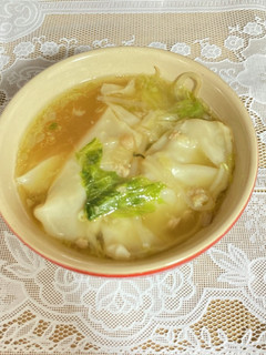 餃子入り中華スープ-レシピのメイン写真