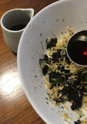 海苔ラミョン(サリ麺で混ぜそば)えごま油-レシピのメイン写真