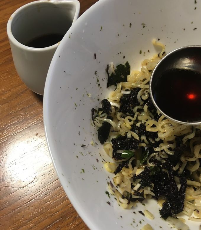 海苔ラミョン(サリ麺で混ぜそば)えごま油-レシピのメイン写真
