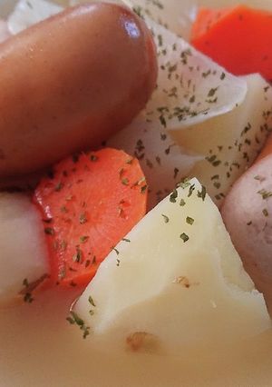 ボーンブロススープでポトフ-レシピのメイン写真