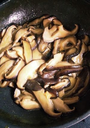 椎茸のバター醤油焼き-レシピのメイン写真