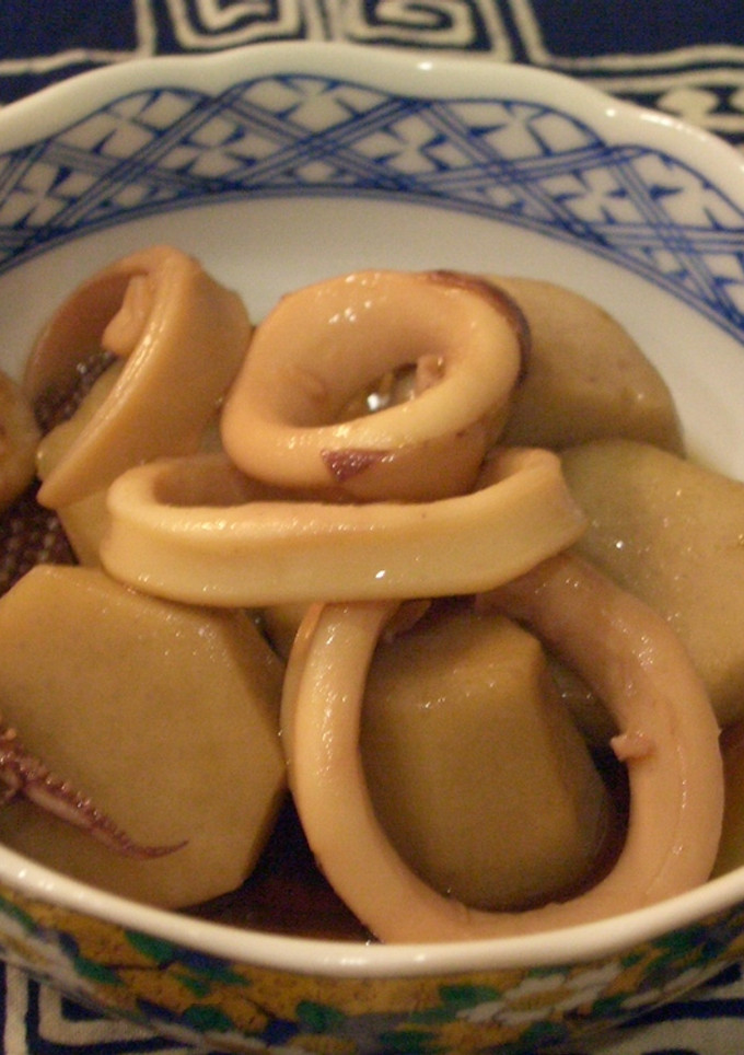 里芋といかの煮物-レシピのメイン写真