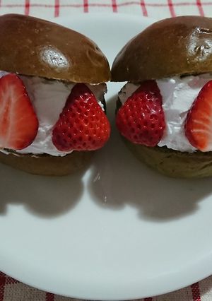 フルーツたっぷりマリトッツォ！-レシピのメイン写真