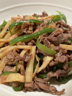 中華料理の定番が簡単 青椒炒牛肉絲-レシピのメイン写真