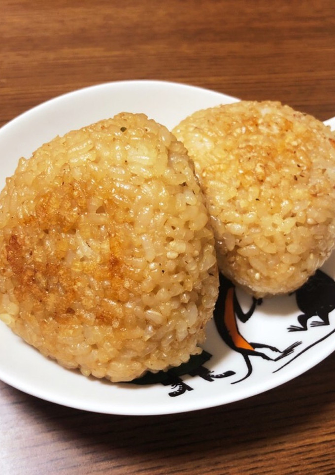 簡単！ 出汁とごま油香る 焼きおにぎり-レシピのメイン写真