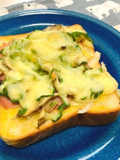 まいたけのピザトースト-レシピのメイン写真