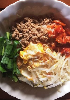ダイエットに！なんちゃってビビンバ丼-レシピのメイン写真