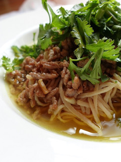 肉そぼろとパクチーの温麺-レシピのメイン写真