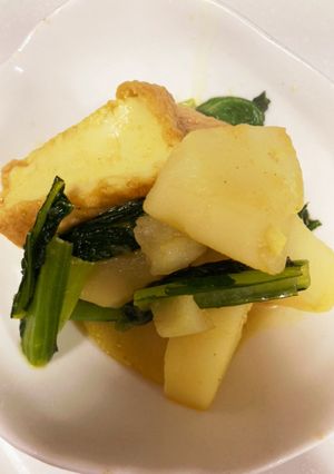 じゃがいも、厚揚げ小松菜の煮物カレー風味-レシピのメイン写真