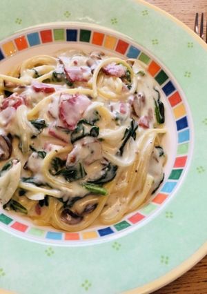 ほうれん草とキノコのクリームパスタ-レシピのメイン写真