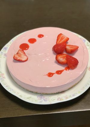 いちごのレアチーズケーキ。-レシピのメイン写真