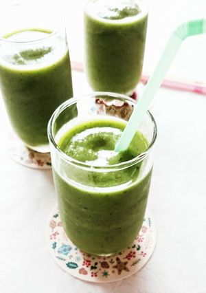 甘味は果物だけ！グリーンスムージー-レシピのメイン写真