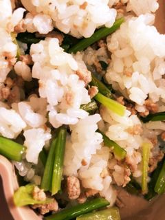 かぶの葉とひき肉の混ぜご飯-レシピのメイン写真