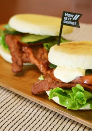 ボリューム満点!牛カルビハンバーガー-レシピのメイン写真