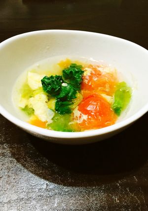 レタスとトマトのスープ-レシピのメイン写真