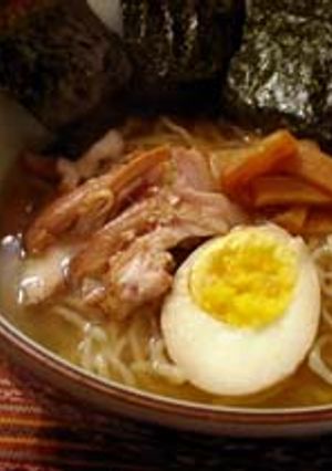 中途半端な本格派!? 手打ちしょうゆラーメン-レシピのメイン写真