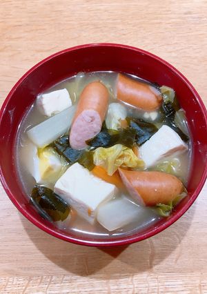 キャベツウインナー❀具だくさんお味噌汁❀-レシピのメイン写真