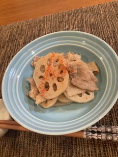 お弁当にも♡豚肉とレンコンの炒め煮-レシピのメイン写真