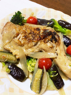 骨付きもも肉の簡単スープ煮込み♡-レシピのメイン写真