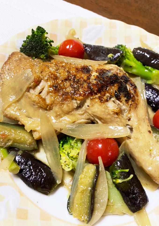 骨付きもも肉の簡単スープ煮込み♡-レシピのメイン写真