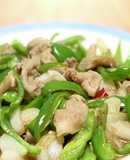 【無限ピーマン】玉ねぎと椎茸で青椒肉絲味