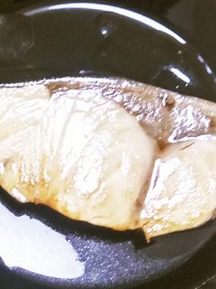 美味しいブリの照り焼き☆フライパンで簡単-レシピのメイン写真