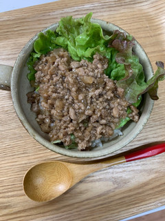 覚書 焼肉のタレで豚挽肉丼-レシピのメイン写真