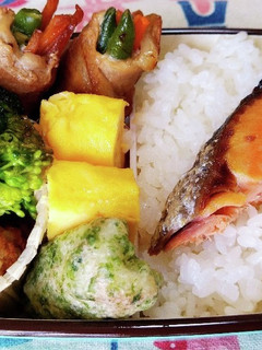 男子高校生お弁当(11)シャケ弁-レシピのメイン写真