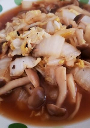 胡椒が決め手！白菜としめじのポン酢炒め-レシピのメイン写真