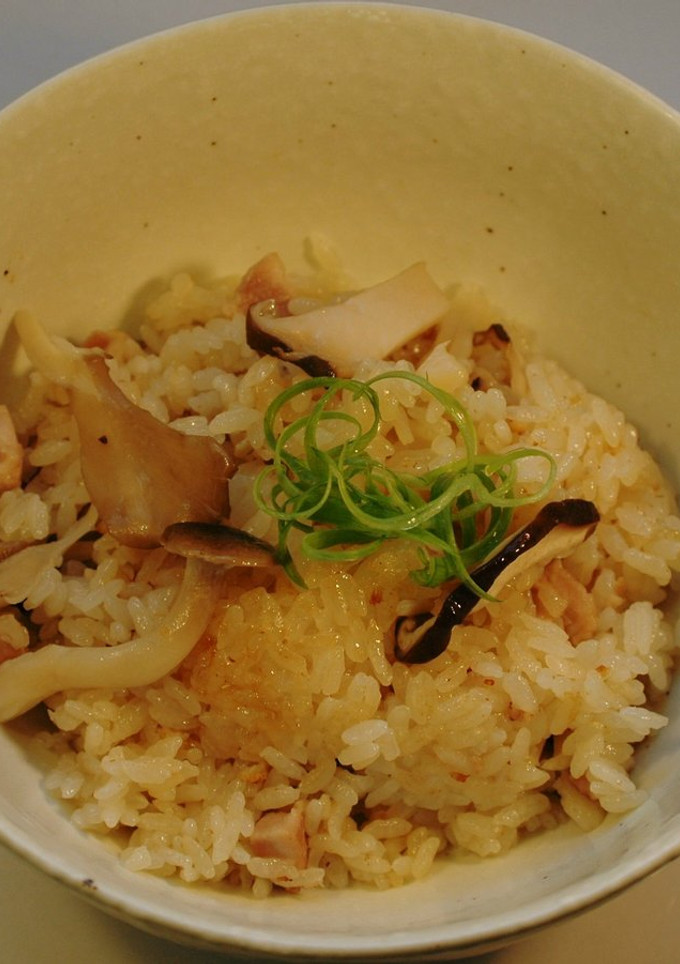 茸と鶏の炊きこみご飯-レシピのメイン写真