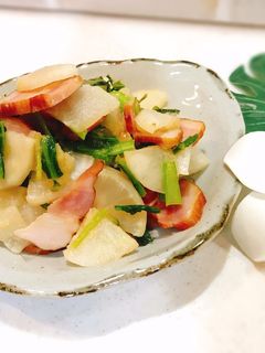 カブとベーコンの炒め物-レシピのメイン写真