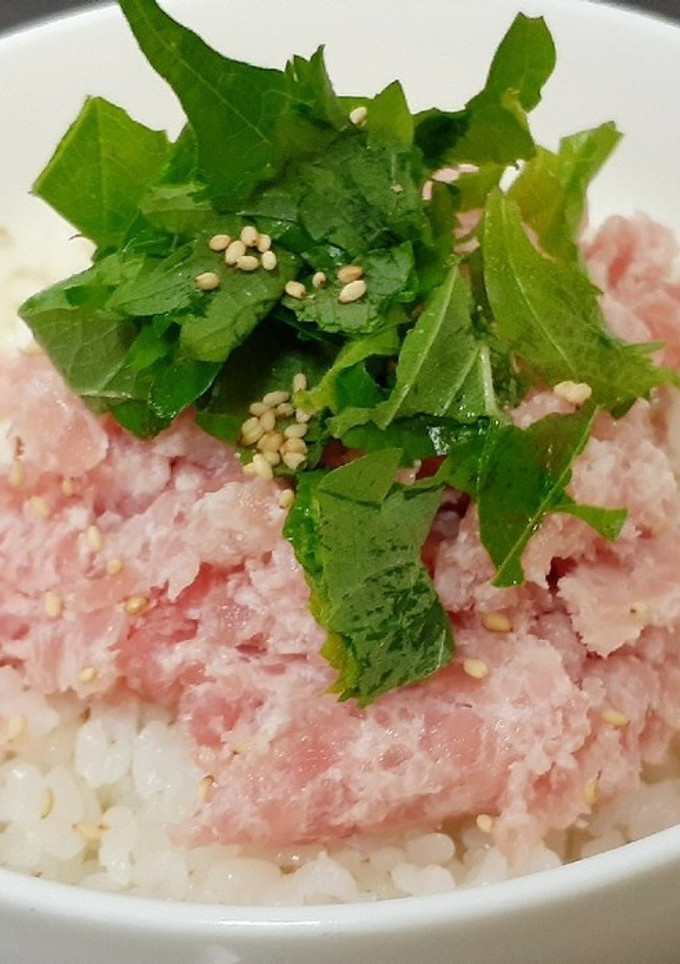 乗せるだけで簡単まぐろのタタキ丼-レシピのメイン写真