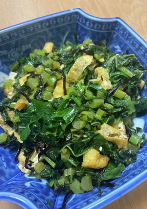 ささっと♩大根の葉と油揚げの塩昆布炒め-レシピのメイン写真