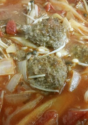 やけくそハンバーグのトムヤムトマト煮-レシピのメイン写真