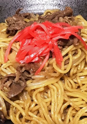 新玉ねぎともやしの牛肉ごちそう焼きそば-レシピのメイン写真