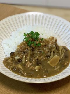 きのことひき肉のヘルシーカレー-レシピのメイン写真