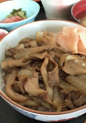新玉ねぎと舞茸のヘルシー牛丼♡牛丼弁当-レシピのメイン写真