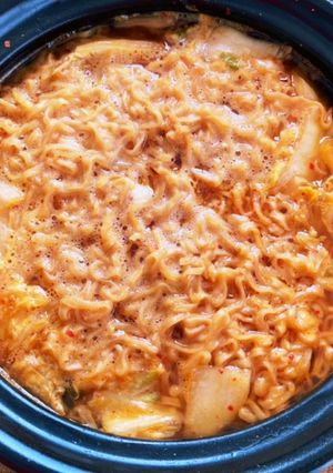 チキンラーメンで!?プデチゲ風!!-レシピのメイン写真