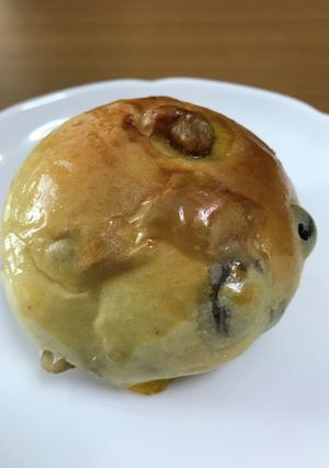クリームチーズ入りくるみとレーズンのパン-レシピのメイン写真