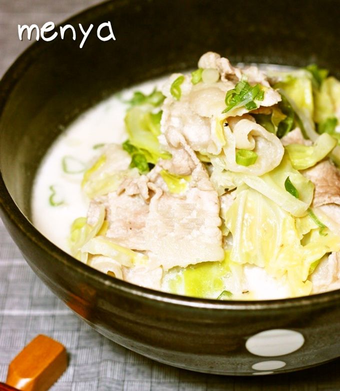 クリーミー味噌ミルク!!豚キャべうどん-レシピのメイン写真