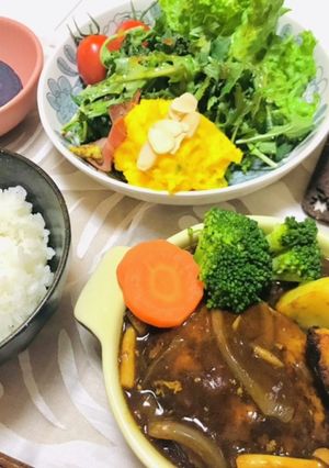 煮込みハンバーグメイン夕飯献立-レシピのメイン写真