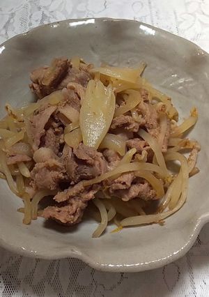 鍋に入れて煮るだけ！豚肉と野菜の牛丼風-レシピのメイン写真