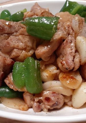 おつまみに♪鶏肉とピーマンのにんにく炒め-レシピのメイン写真