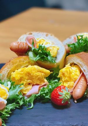 塩パンでポケットサンド-レシピのメイン写真