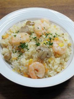 炊飯器で海老ピラフ-レシピのメイン写真