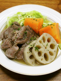 牛すね肉と春キャベツの和風ポトフ-レシピのメイン写真