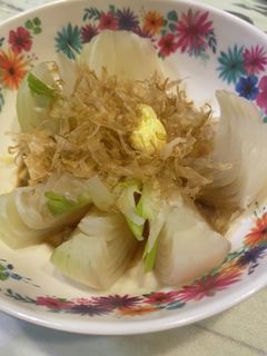 レンジで簡単☆まるごと玉ねぎ蒸し-レシピのメイン写真