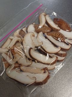 冷凍しちゃおう①シイタケ(キノコ類)-レシピのメイン写真