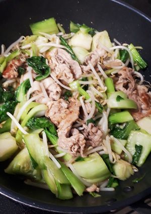 冷凍豚肉とチンゲン菜の炒め物-レシピのメイン写真