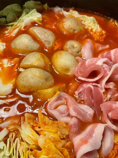 子どもが喜ぶ♪あったかトマト鍋-レシピのメイン写真